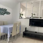Blue With Terrace Apartamento Albufeira