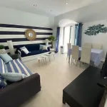 Blue With Terrace Daire